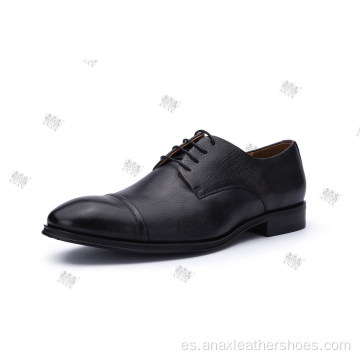 Zapatos casuales de alta calidad para hombres Zapato de cuero de vaca